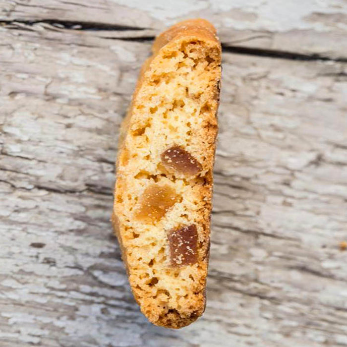 Crumbly Cantucci Toscani with soft cubes of  lemon of Amalfi Coast -