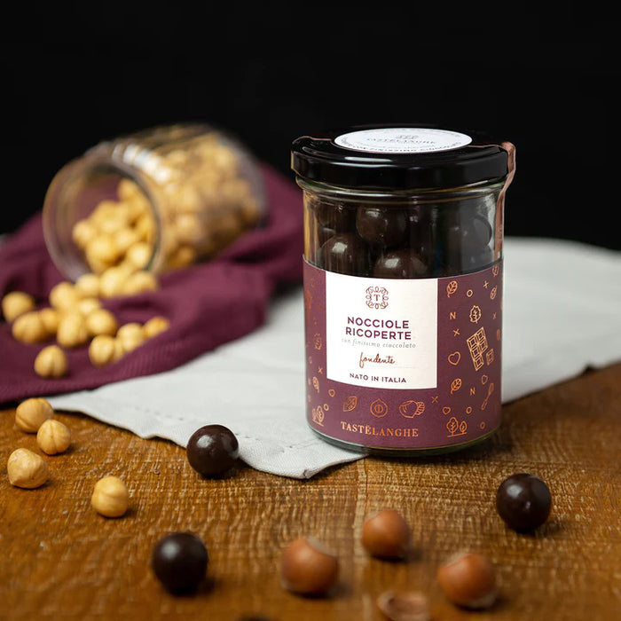 Hazelnut Piedmont IGP "roasted" covered with chocolates - Stella Italiana