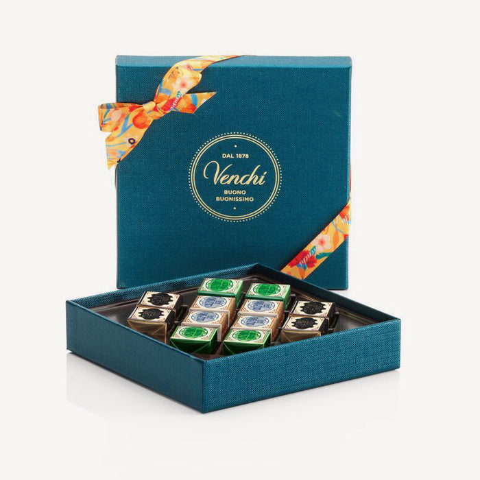 Blue gift box with Cremino chocolates - Venchi - Stella Italiana